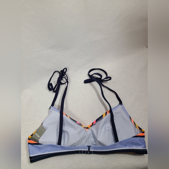 AERIE swim top- New with tags- Size Large - Picture 3 of 4